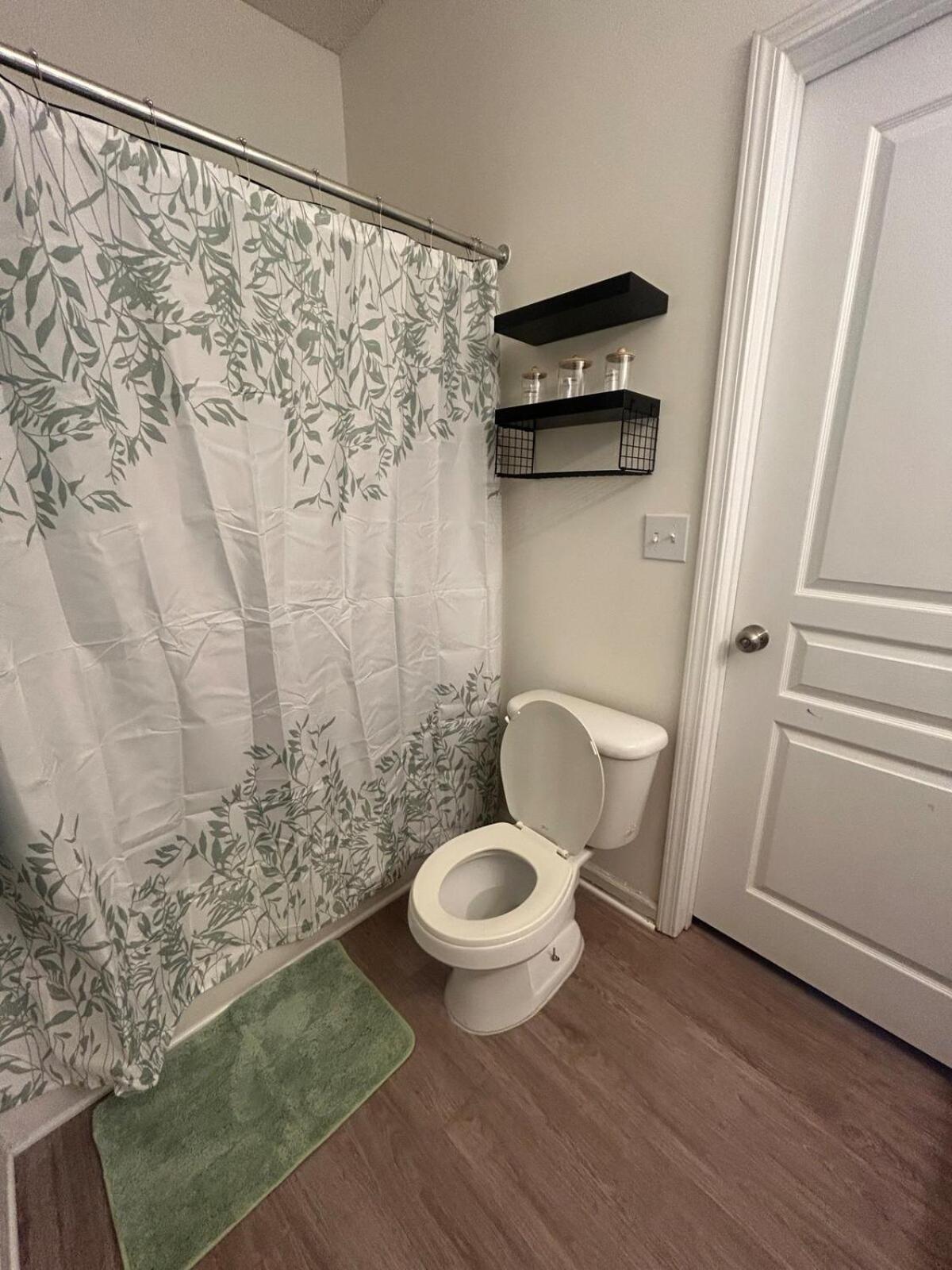 Cozy 2 Bd And 2Ba Near Unc Charlotteアパートメント エクステリア 写真