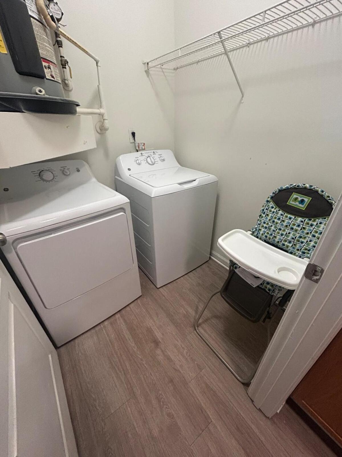 Cozy 2 Bd And 2Ba Near Unc Charlotteアパートメント エクステリア 写真